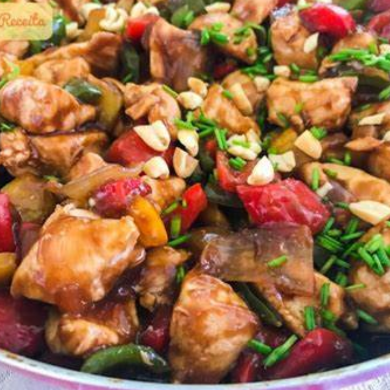 Iscas de Frango ao molho xadrez light